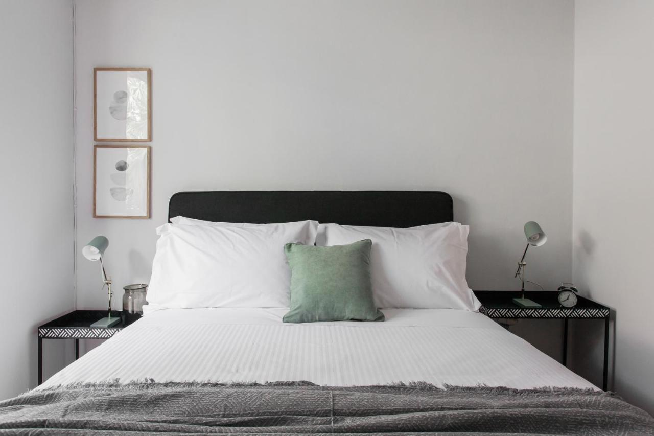 Pleasant 2Br Apartment Near Helexpo By Upstreet Atina Dış mekan fotoğraf