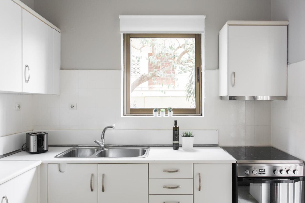Pleasant 2Br Apartment Near Helexpo By Upstreet Atina Dış mekan fotoğraf