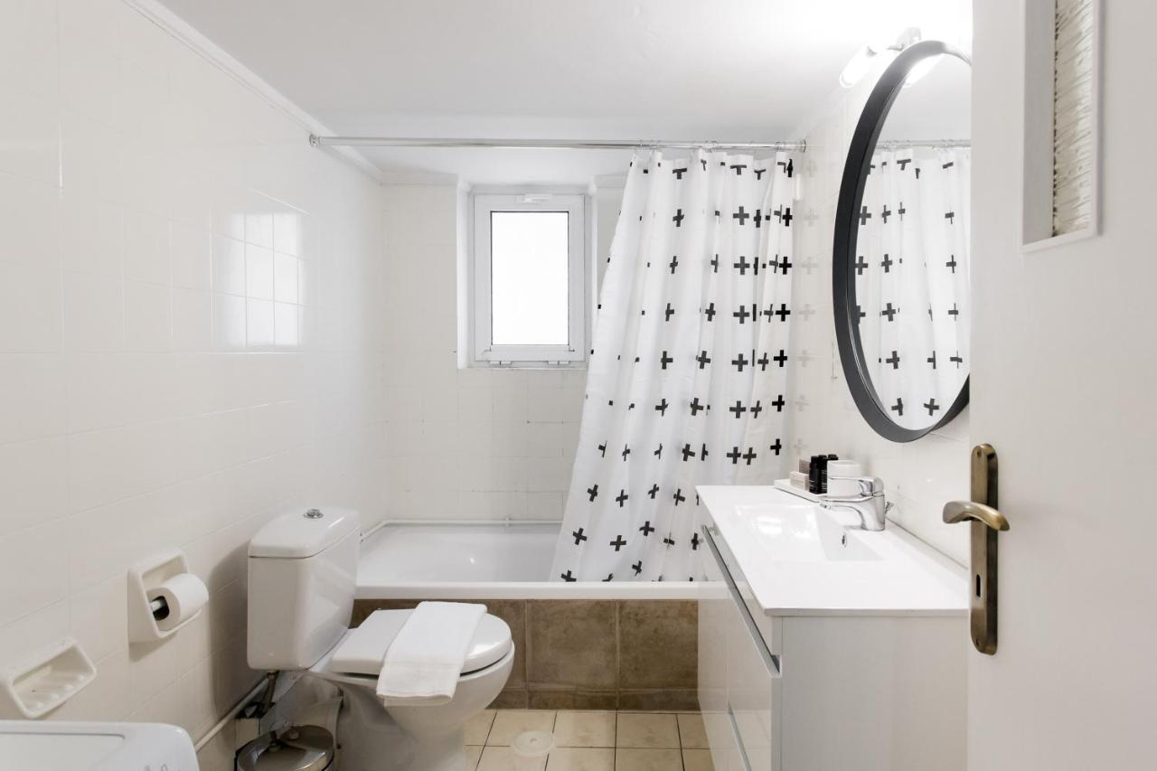 Pleasant 2Br Apartment Near Helexpo By Upstreet Atina Dış mekan fotoğraf
